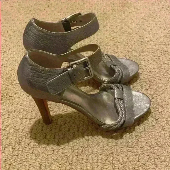 Coach heels - Picture 4 of 7